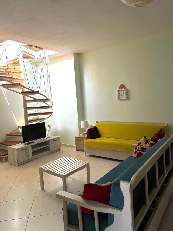Melina Apartments Саранда Екстер'єр фото