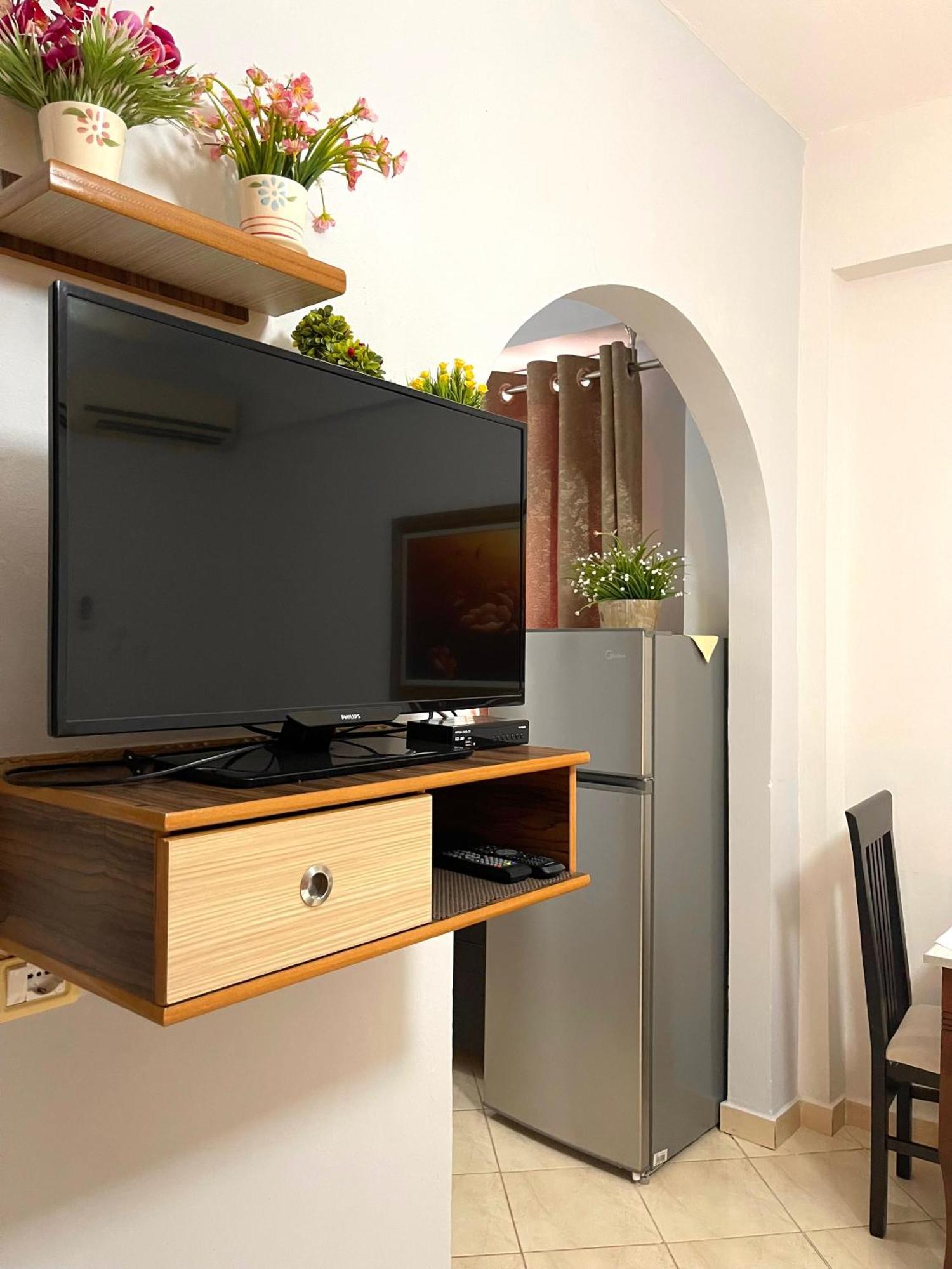 Melina Apartments Саранда Екстер'єр фото