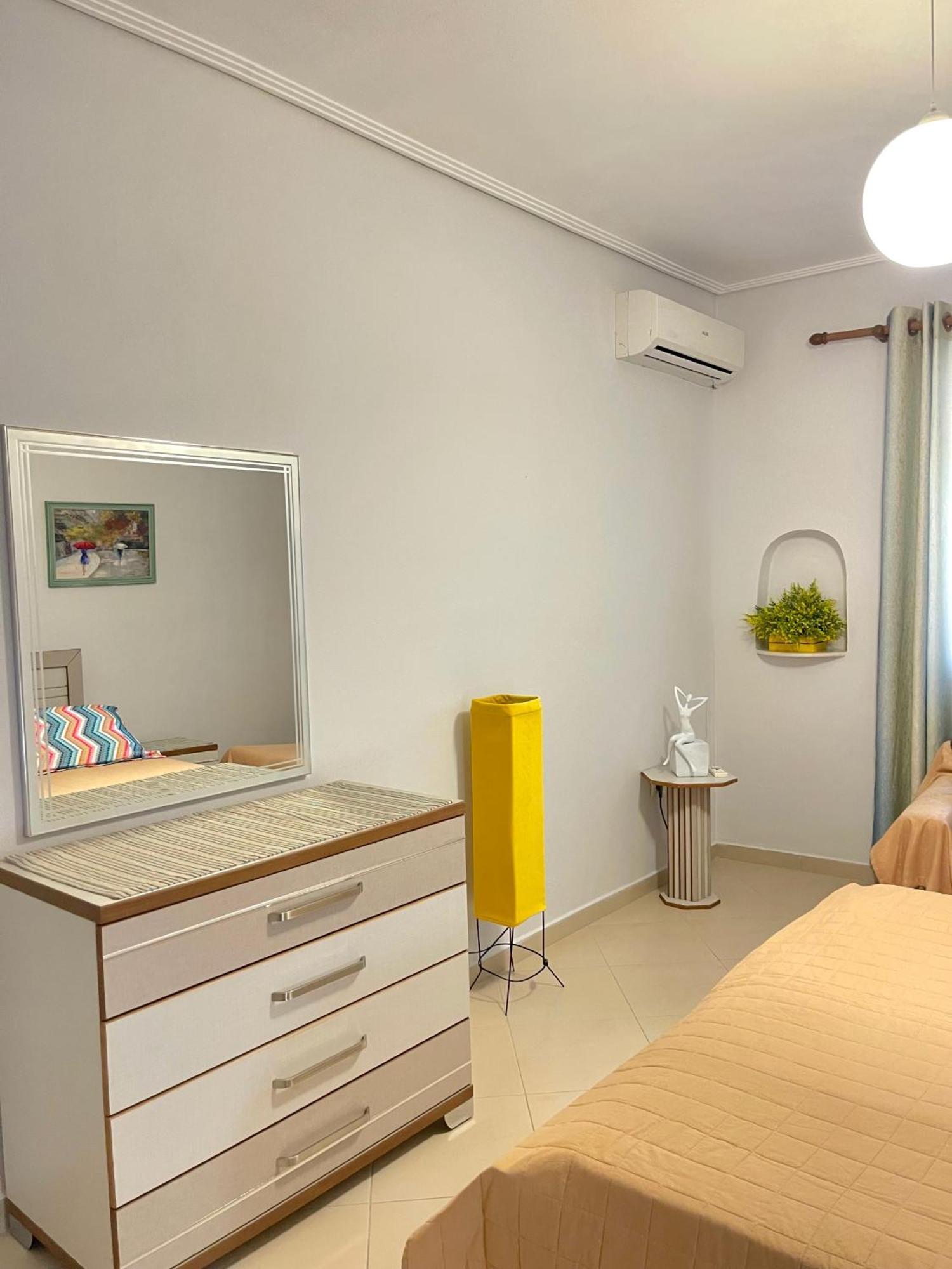 Melina Apartments Саранда Екстер'єр фото